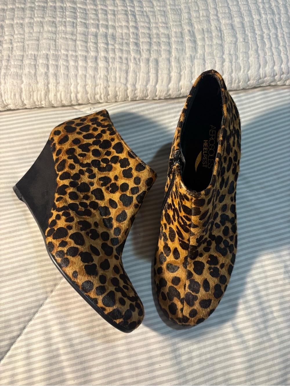 AEROSOLES Leopard Print Ankle Wedge Booties - Women’s 7.5M